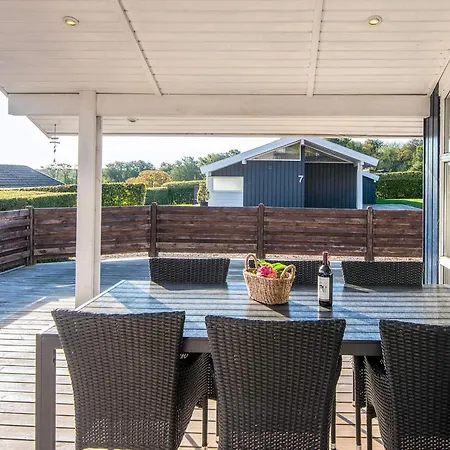 Seaside Haven With Open Terrace Sonder Bjert